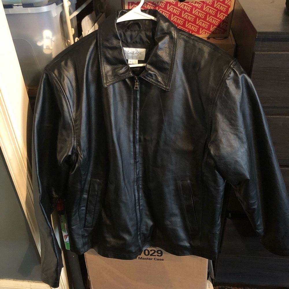 Men’s leather jacket size M